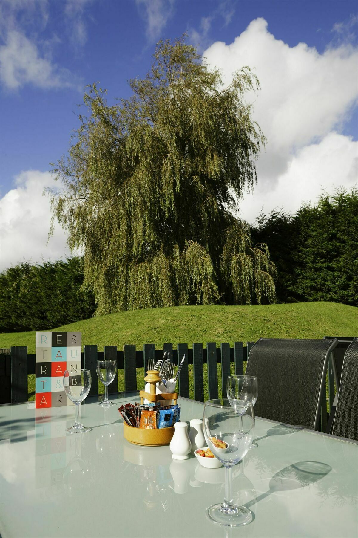 Ibis Plymouth Hotel Bagian luar foto